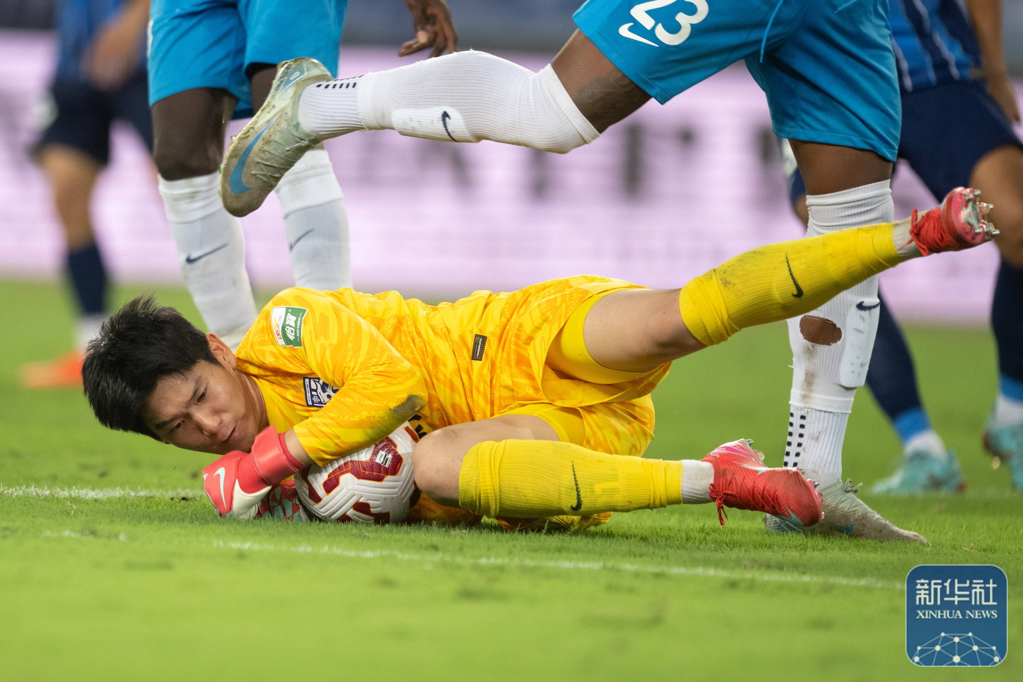 卓尔不群的 卓尔不群的