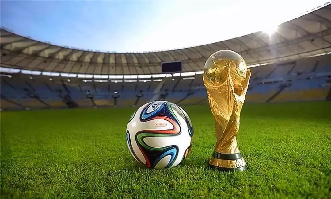 当足球回到 当足球回到